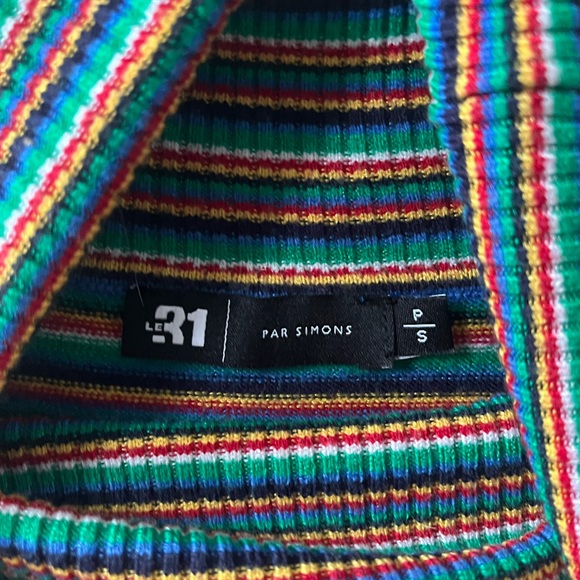 Fun Simons Le 31 unisex rainbow turtleneck sweater size small w/ ribbed details - Picture 5 of 5